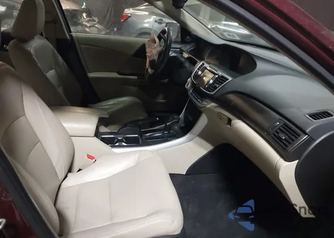 2015 Honda Accord Ex-L z USA, uszkodzony, nr VIN 1HGCR2F80FA052048